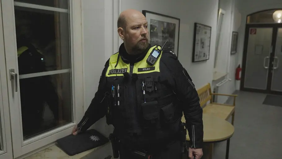 110 Hannover - Im Visier der Polizei 110 hannover - im visier der polizei