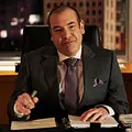 Suits Thumbnail