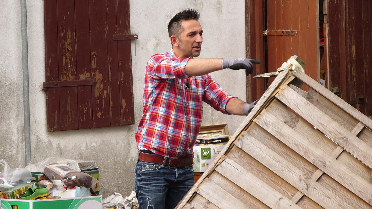 der trödeltrupp - das geld liegt im keller
