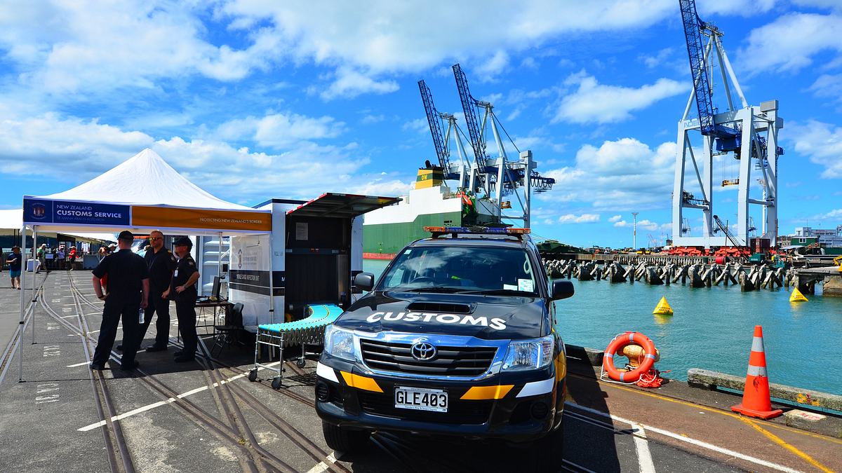 border patrol new zealand - einsatz an der grenze