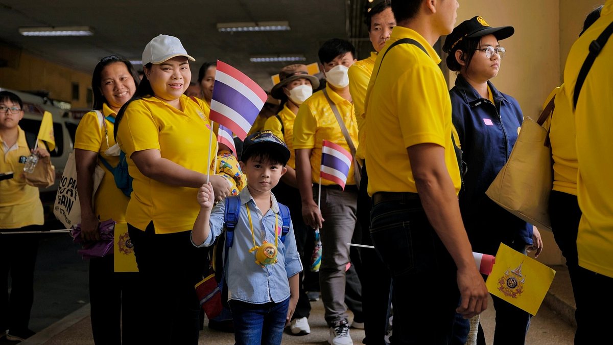 rama x - thailands geheimnisvoller herrscher: an der macht: prunk, protz und unterdrückung
