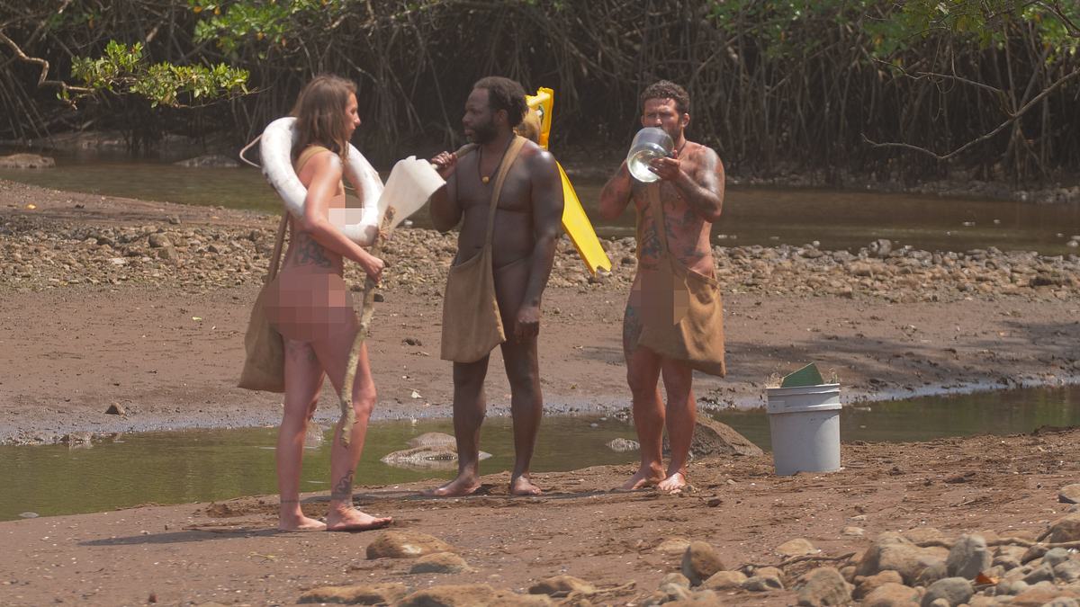 naked survival: castaways