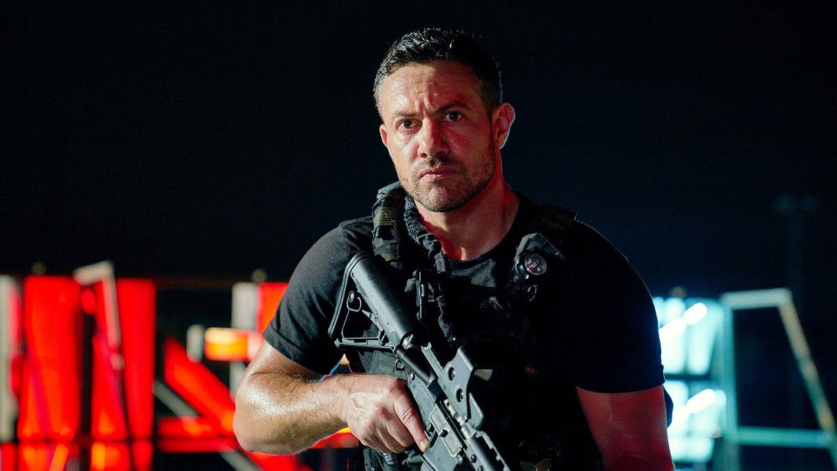 strike back