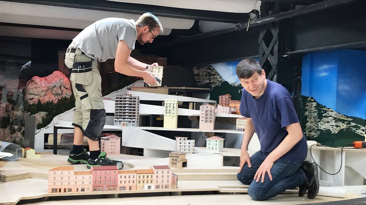 Die Modellbauer - Das Miniatur-Wunderland die modellbauer - das miniatur-wunderland