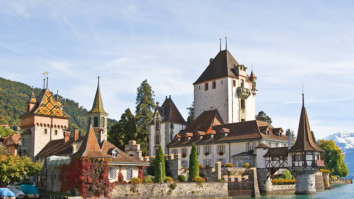 schlösser und burgen der schweiz