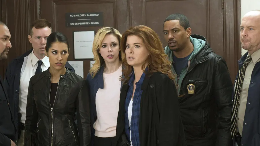 detective laura diamond