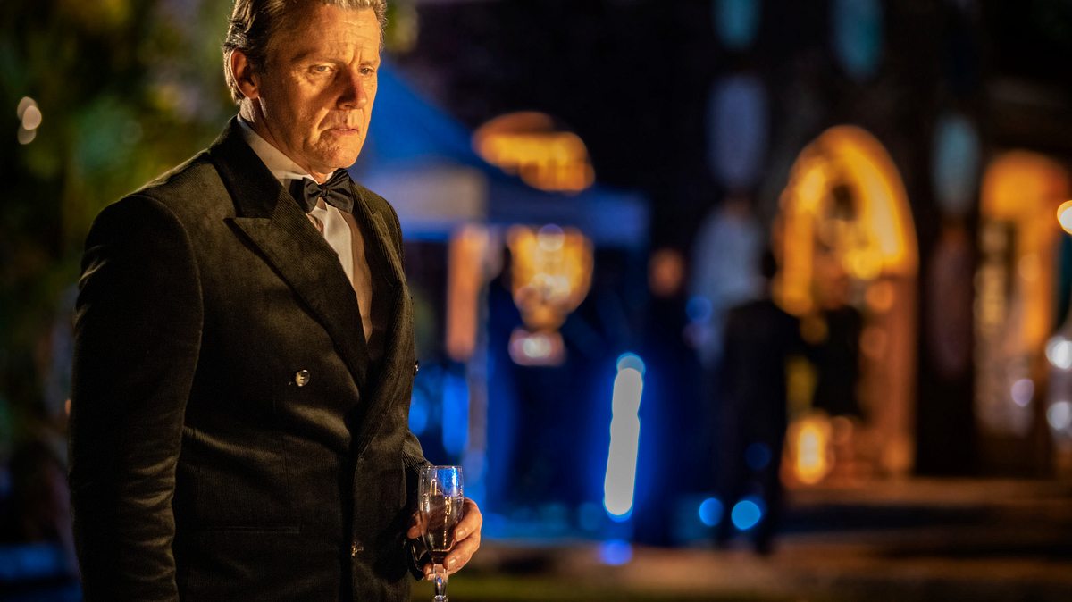 death in paradise