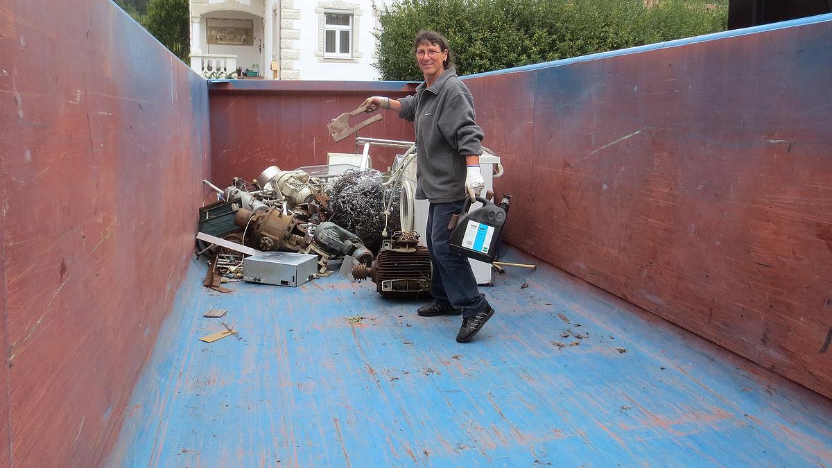 der trödeltrupp - das geld liegt im keller