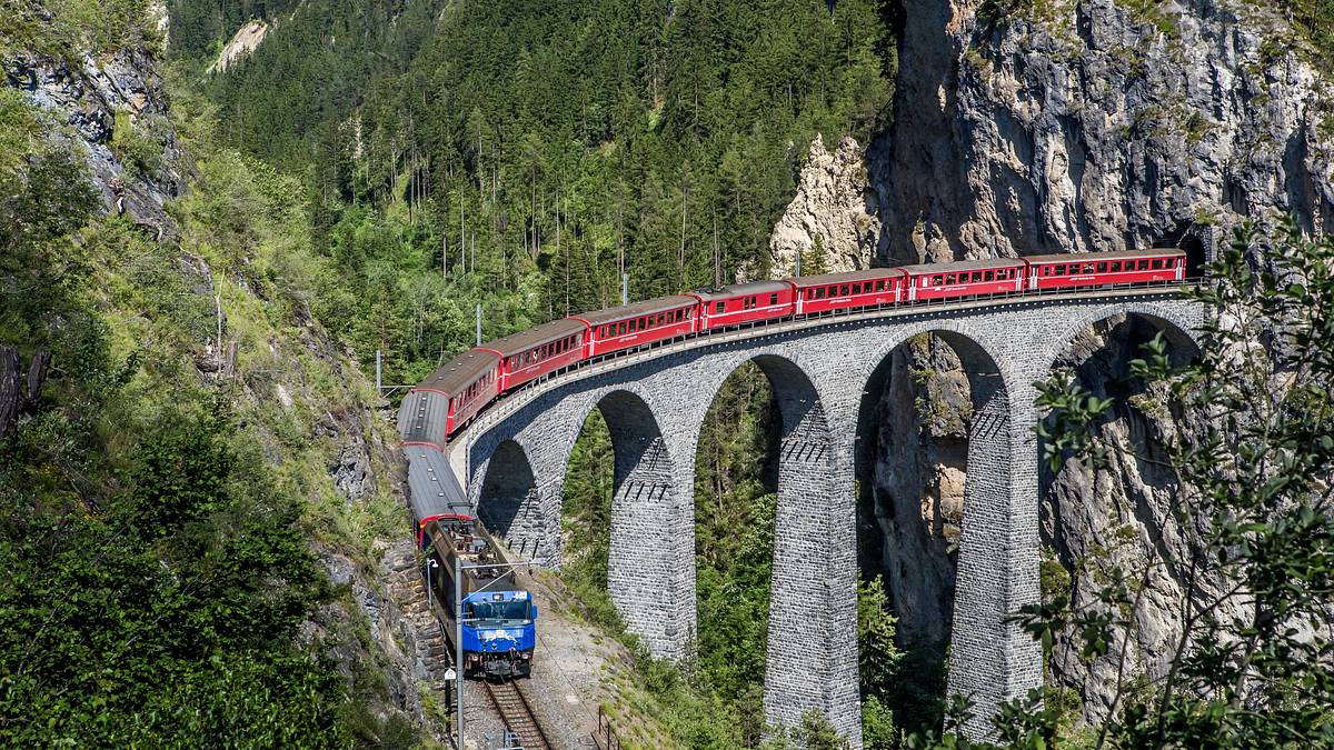 traumhafte bahnstrecken der schweiz