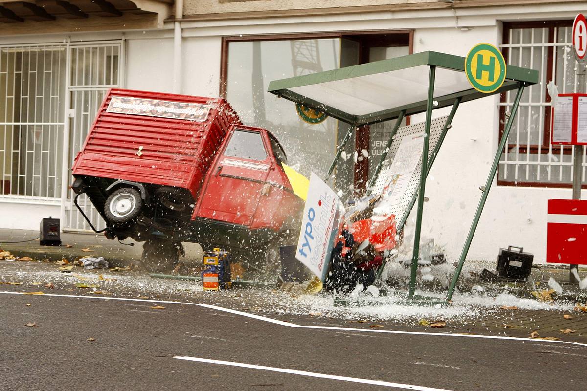 Alarm für Cobra 11 - Die Autobahnpolizei alarm für cobra 11 - die autobahnpolizei