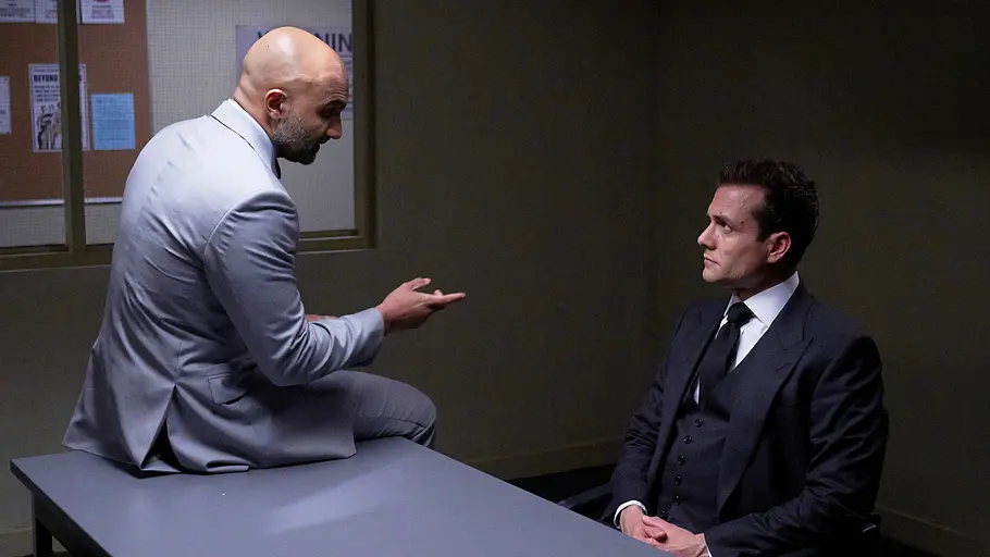 Suits suits