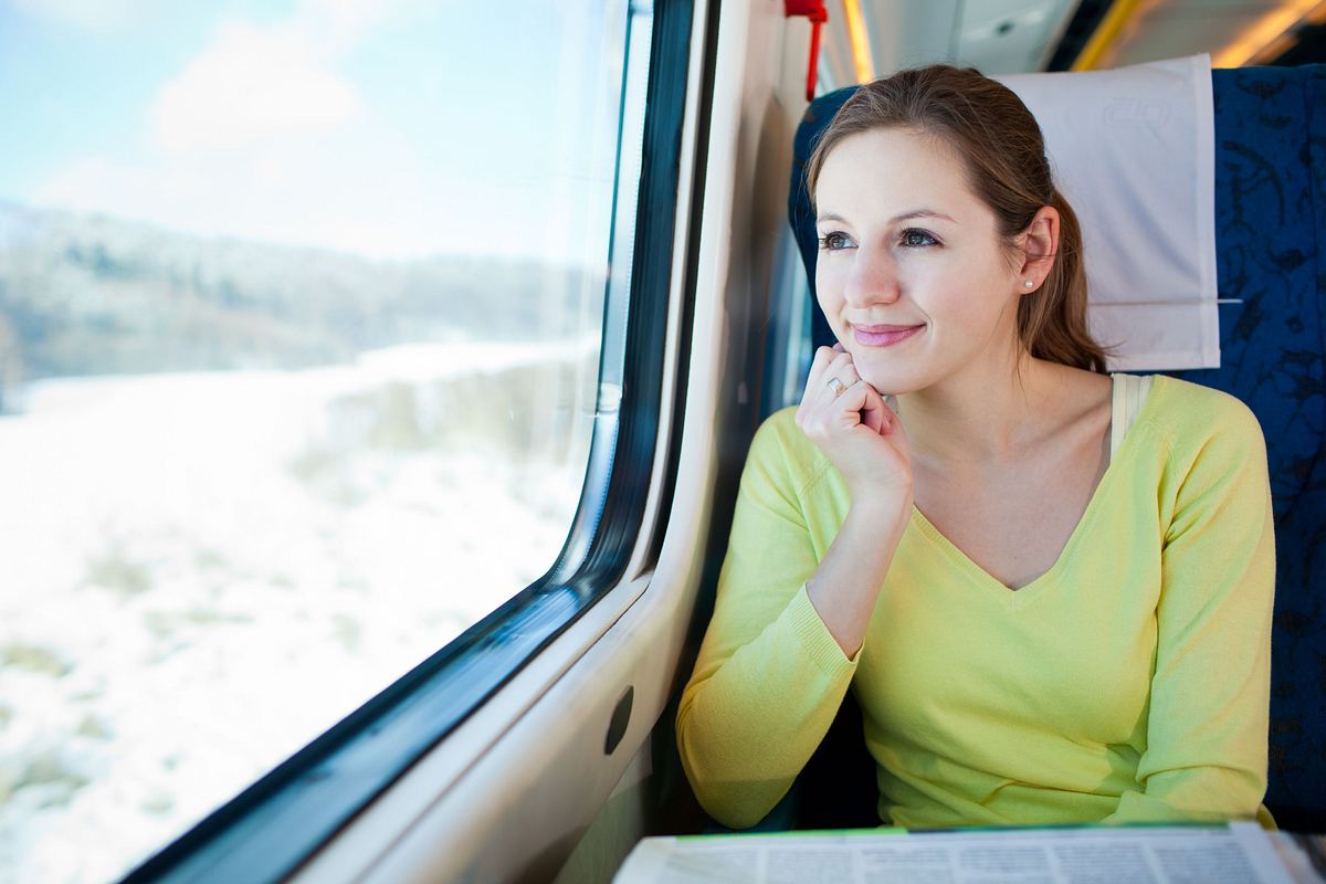 Chaos auf der Schiene - Die Deutsche Bahn und die Verspätungen chaos auf der schiene - die deutsche bahn und die verspätungen