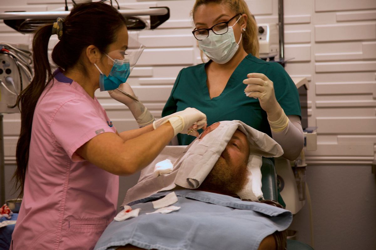 Dr. Pimple Popper dr. pimple popper