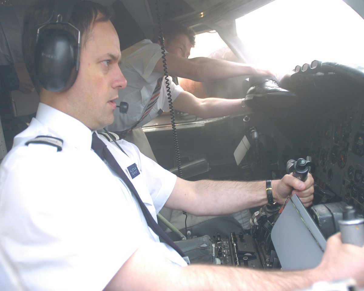 mayday - alarm im cockpit