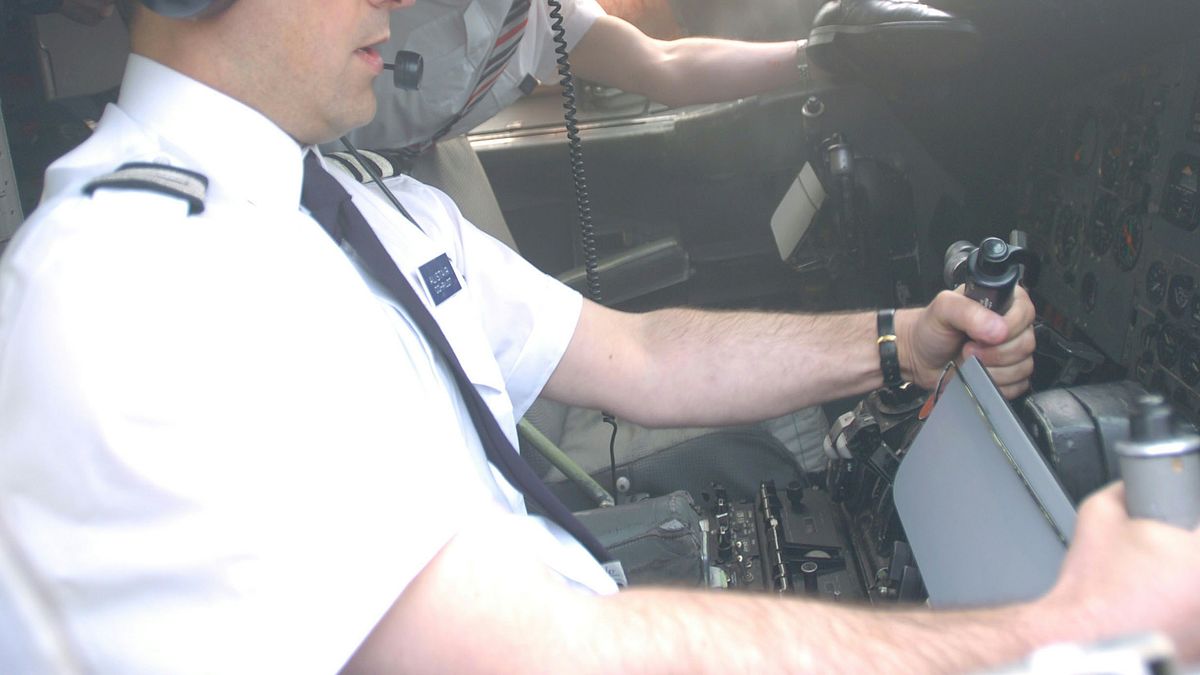 mayday - alarm im cockpit
