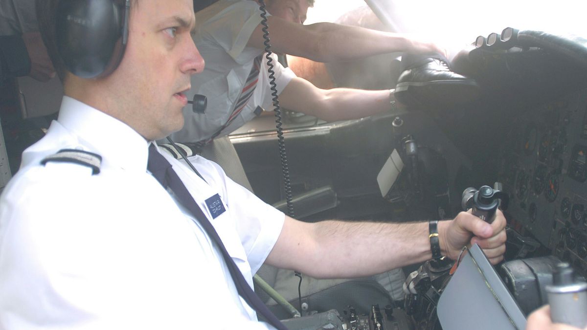 mayday - alarm im cockpit