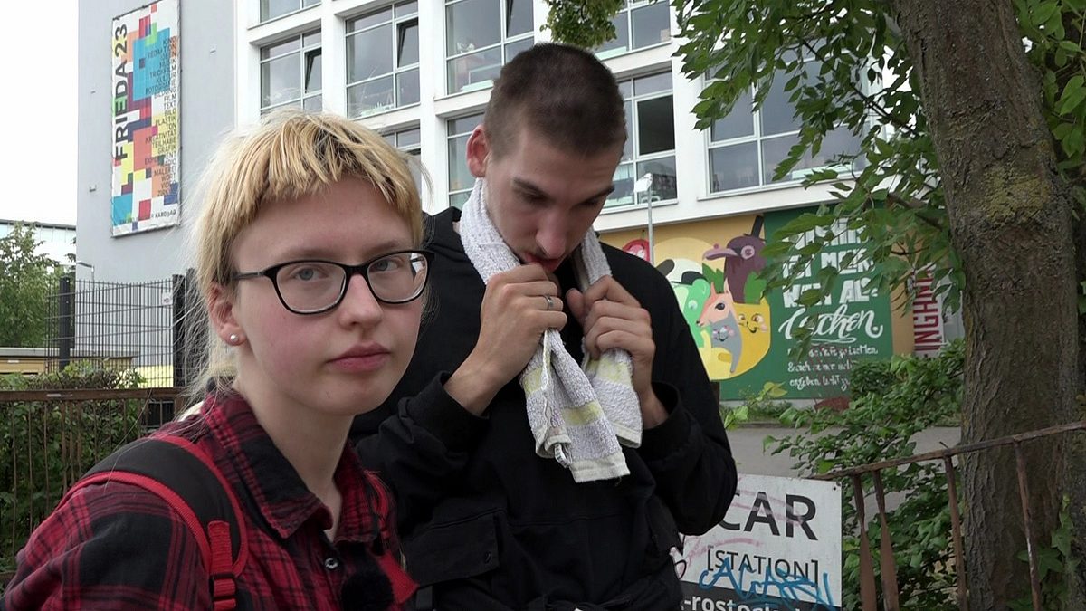Hartz und herzlich - Tag für Tag Rostock hartz und herzlich - tag für tag rostock