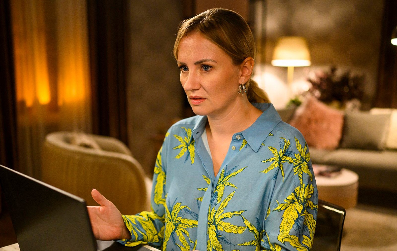 Alles was zählt“ Vorschau - Sex-Erpressung | Geht das viel zu weit?