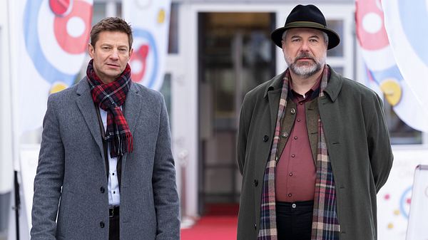 Die Rosenheim-Cops: Stadler und Hansen - Foto: ZDF / Linda Gschwentner