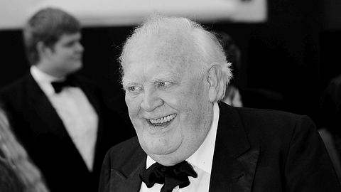 Joss Ackland: „Lethal Weapon 2“-Star mit 95 Jahren verstorben - Foto: Getty Images / Ian Gavan