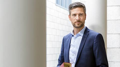 Ingo Zamperoni plötzlich nicht mehr in „Tagesthemen“: Das ist der Grund - Foto: NDR/Christian Spielmann