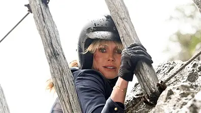 „Geht gar nicht“: So reagieren die Fans auf Heidi Klums Auftritt in „Die Bergretter“ - Foto: ZDF/Barbara Bauriedl