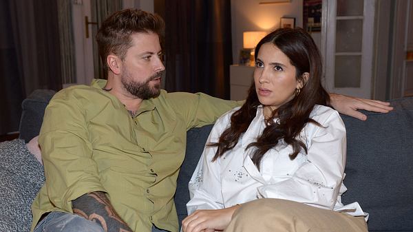 GZSZ: Laura und John - Foto: RTL / Rolf Baumgartner
