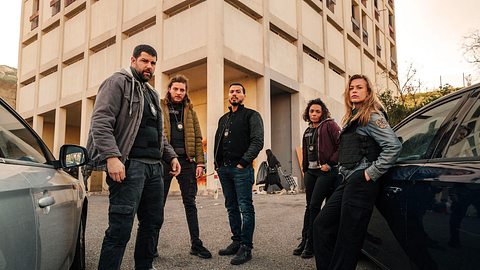 „Pax Massilia“ mit Olivier Barthelemy, Idir Azougli, Tewfik Jalab, Lani Sogoyou, Jeanne Goursaud - Foto: Laurent Le Crabe / NETFLIX