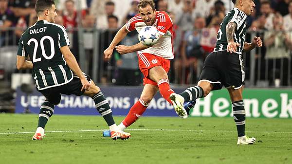 Schaulaufen im letzten Gruppenspiel: Hier siehst du die Bayern gegen Manchester bei Prime - Foto: Getty Images / Marcel Engelbrecht - firo sportphoto