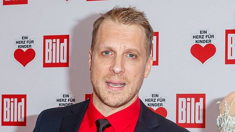 Oliver Pocher behauptet, er habe Amira Pocher verlassen - Foto: IMAGO / Eventpress