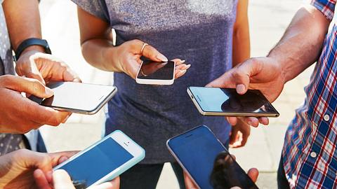Beste Handys unter 500 Euro: Geniale Smartphones zum erschwinglichen Preis - Foto: © Getty Images / Tim Robberts