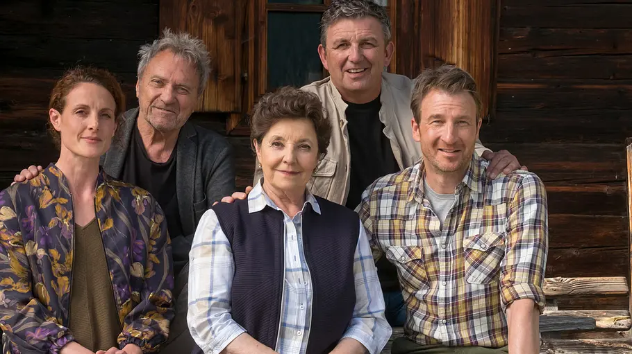 „Der Bergdoktor“ kehrt mit neuen Folgen zurück. Der Cast von „Der Bergdoktor“.