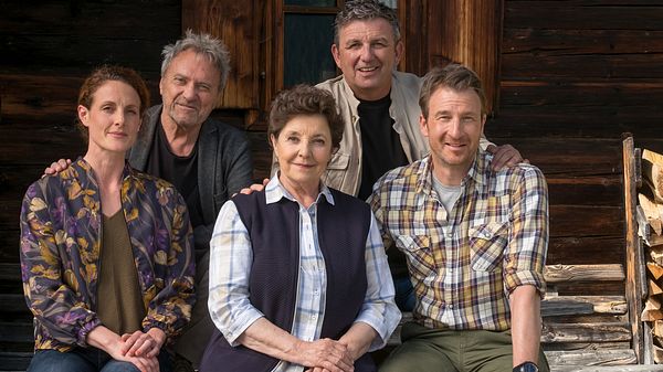 Der Bergdoktor: Cast - Foto: ZDF / Erika Hauri