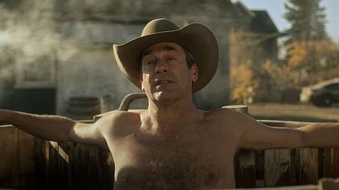 Im Trailer zu Fargo, Staffel 5 hat Jon Hamm einen Nackt-Auftritt mit gepiercten Nippeln - Foto: FX