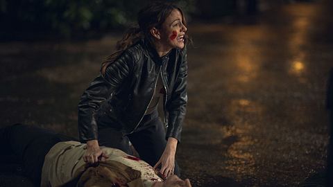 „In ewiger Schuld“ Staffel 2: Kommt eine Fortsetzung der Thriller-Serie? - Foto: Vishal Sharma/Netflix
