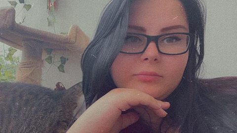 Calantha Wollny im Sommer 2021 - dem Jahr, in dem sie Püppi zuletzt sah - Foto: Instagram.com/calanthawollny26/