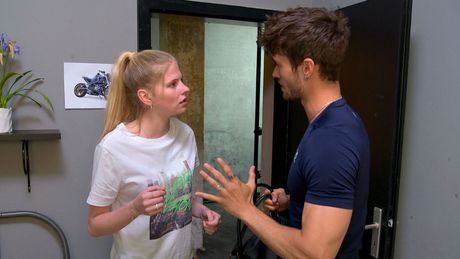 „Berlin – Tag & Nacht“ -  Sascha will Toni zurück - Foto: RTLZWEI