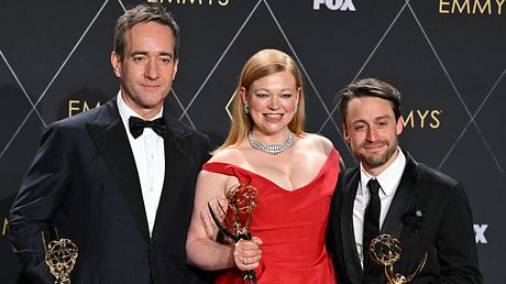 succession-emmys-the-bear-gewinner. - Foto: Photo by ROBYN BECK/AFP via Getty Images