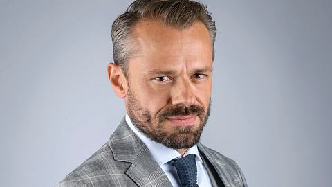 Sturm der Liebe: Erik, Sven Waasner - Foto: ARD/WDR/Christof Arnold