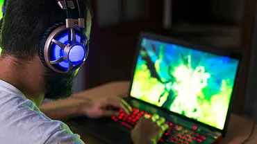 Bester Gaming Laptop - Foto: iStock/sezer66.jpg Bester Gaming Laptop - Foto: iStock/sezer66.jpg