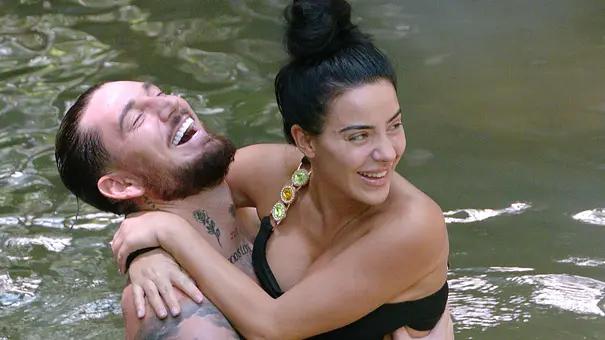 Dschungelcamp: Leyla Lahouar und Mike Heiter - Foto: RTL