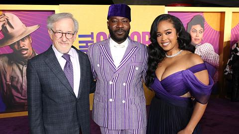 Steven Spielberg und Blitz Bazawule bei der Farbe Lila-Premiere - Foto: Eric Charbonneau / Warner