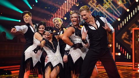 Lets Dance: Tony Bauer, Maria Clara Groppler, Sophia Thiel - Foto: RTL / Stefan Gregorowius