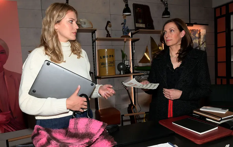 GZSZ | Alicia ahnt nicht, was hinter ihrem Rücken passiert...!