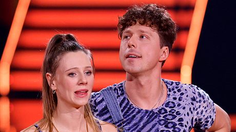 Valentin Lusin durch Mika Tatarkin ersetzt: Ann-Kathrin Bendixen droht Lets Dance-Aus! - Foto: IMAGO / Panama Pictures