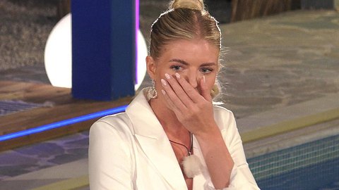 antonia-xander-laurence-vergeben-make-love-fake-love - Foto: RTL