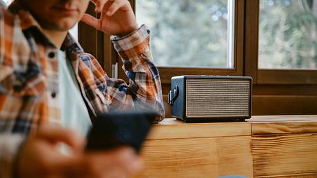 beste bluetooth boxen - Foto: iStock/lechatnoir