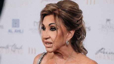 Carmen Geiss: Erneutes Drama um ihren Slip – diesmal vor Fürstin Charlene - Foto: IMAGO / Marc Bremer