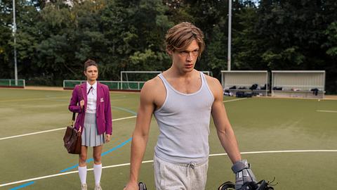maxton-hall-serie-kritik-damian-hartung - Foto: Prime Video/ Stephan Rabold