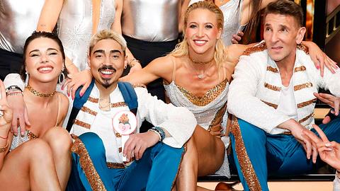 Tony Bauer und Mark Keller nach der Lets Dance Show mit ihren Tanzpartnerinnen - Foto: IMAGO / Future Image